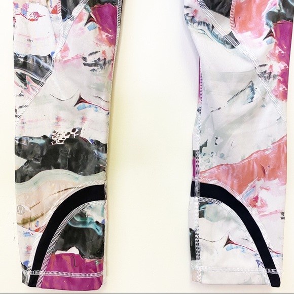 LULULEMON Run Inspire Crop Leggings pigment wave 4 printed yoga - Picture 11 of 13